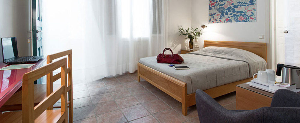 Rose Bay Hotel Kamári Eksteriør billede